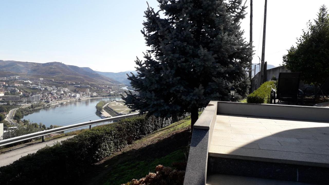 Mito'S House & Douro View Bed & Breakfast Peso da Régua Exterior foto